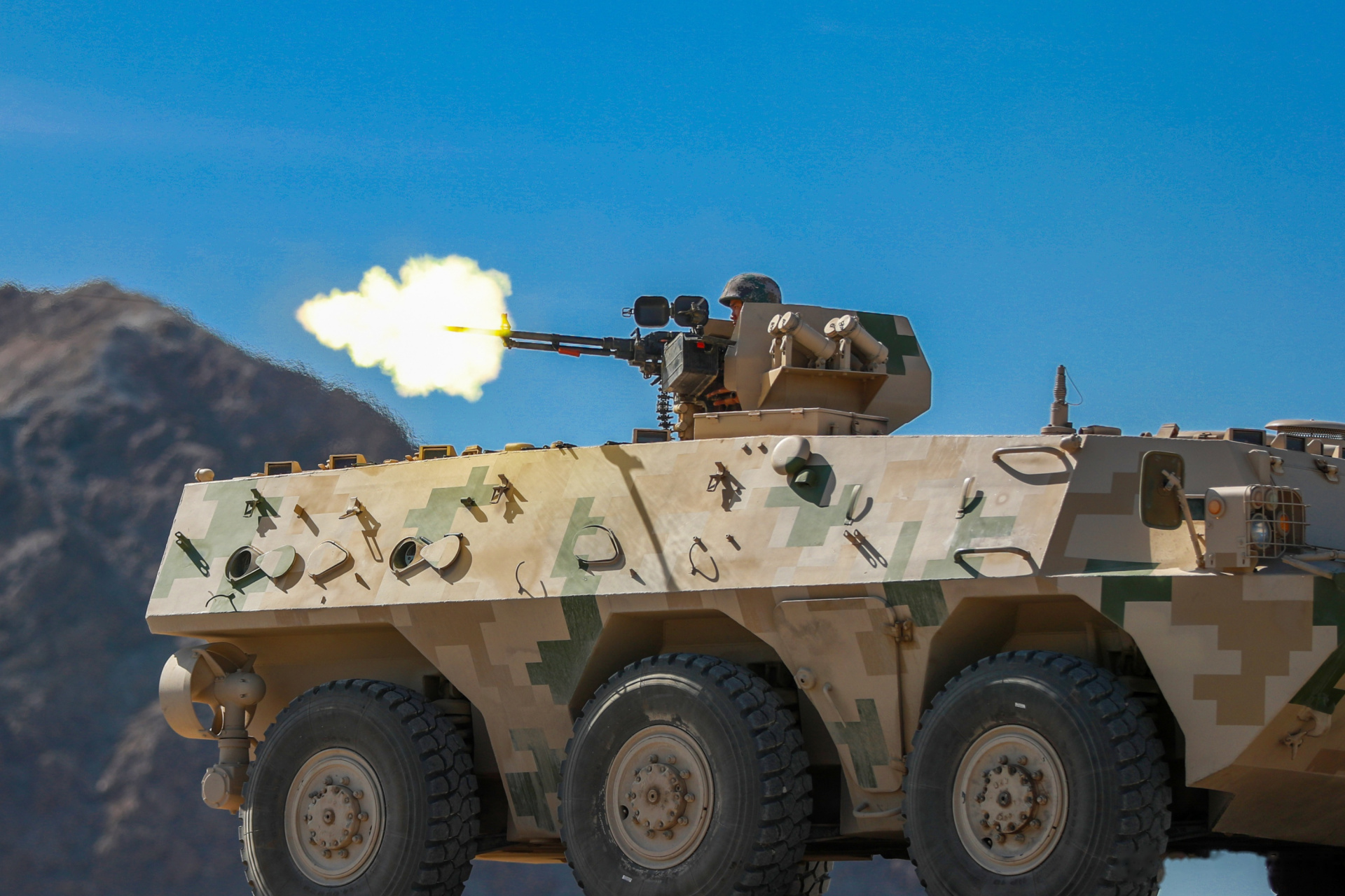 官方网站-今晚休斯敦火箭备战葡超；战术微调细节曝光；震撼外界；球探报告显示潜力的简单介绍-官方网站