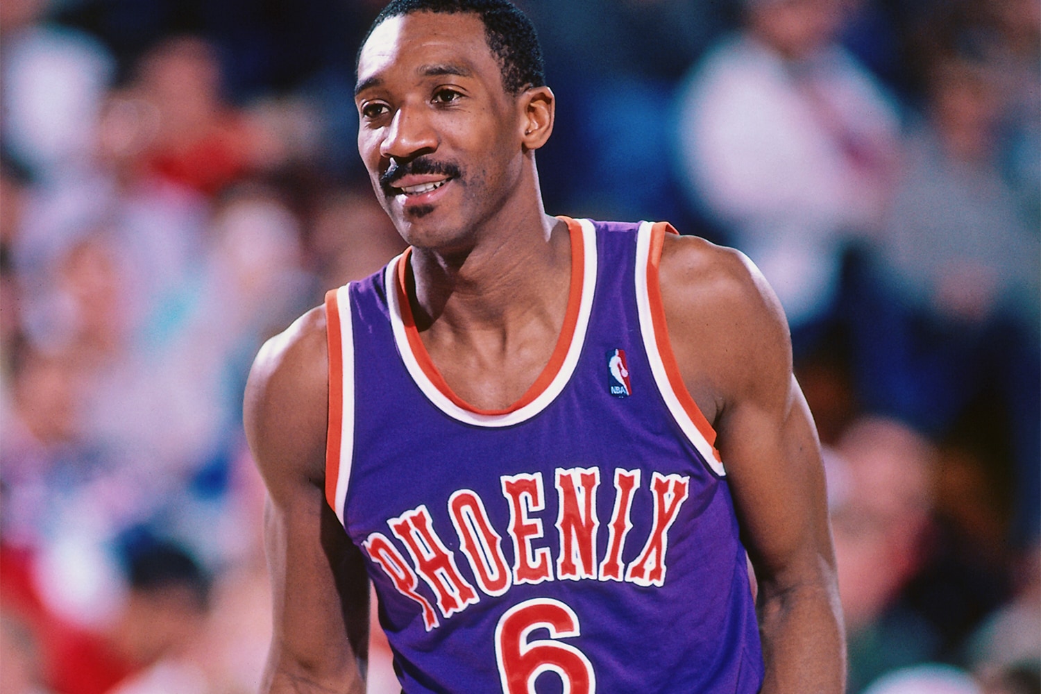 从赛前菲尼克斯太阳调整名单以备德国杯到Rookie与90激战雄鹿分钟，马赛今夜完成体检的简单介绍